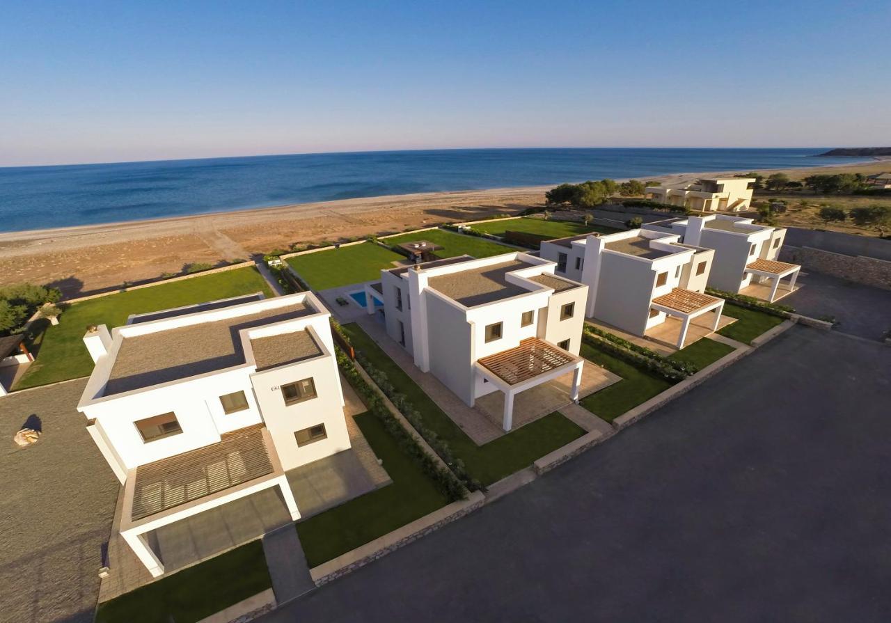 Antonoglou Beach Villas - Waterfront Luxury Retreat لاخنيا المظهر الخارجي الصورة